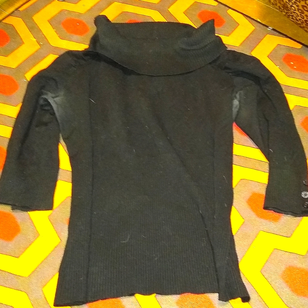Ribbed turtleneck